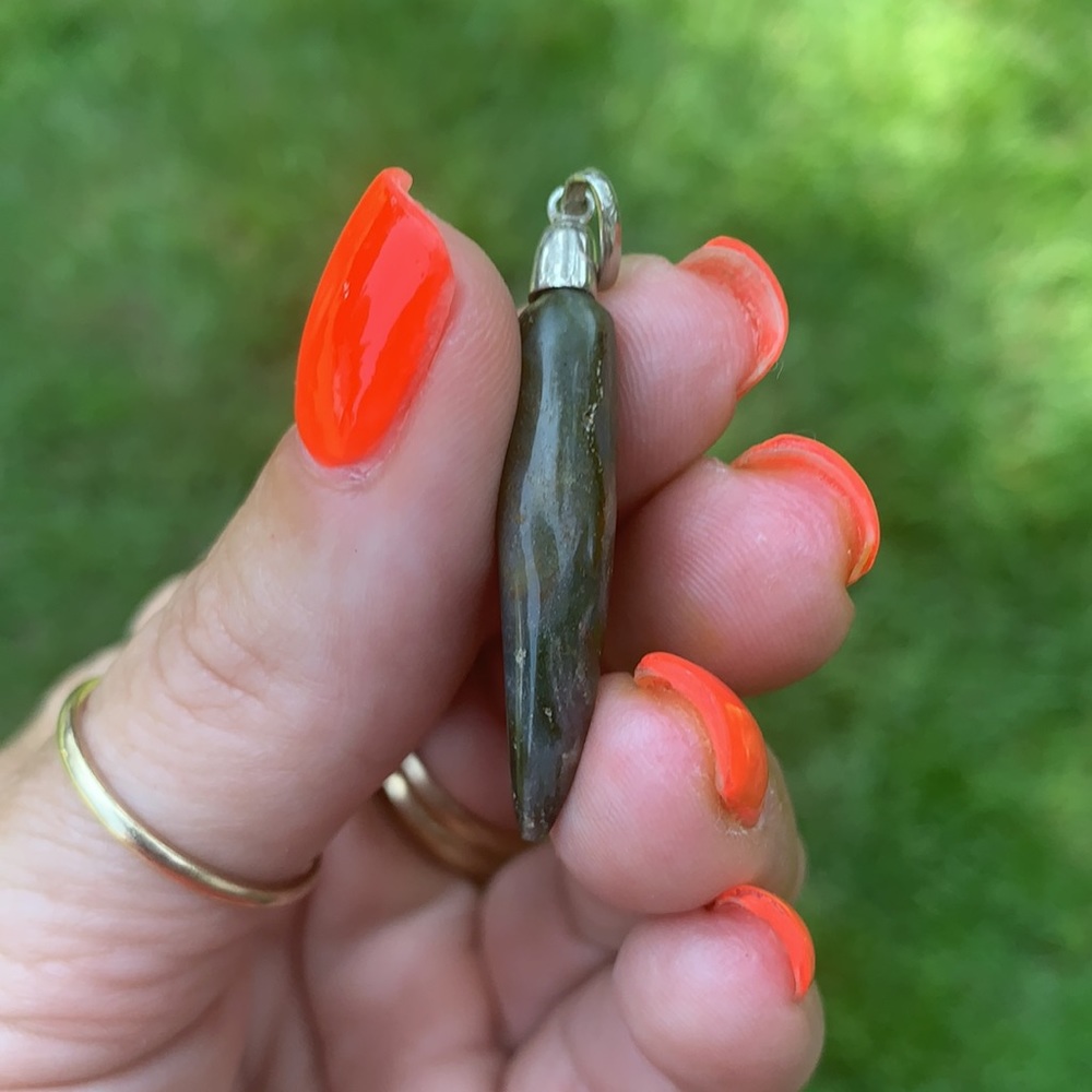 Vintage Sterling Silver Stone Tooth Like Pendant - Picture 5 of 11